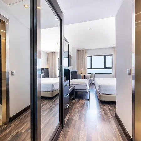 Paseo Del Mar Affiliated By Melia Cadix