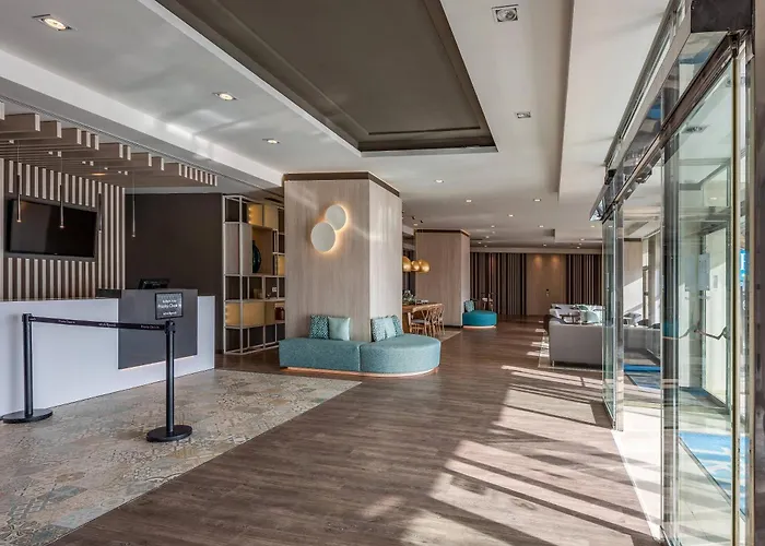 Paseo Del Mar Affiliated By Melia 4* Cadix