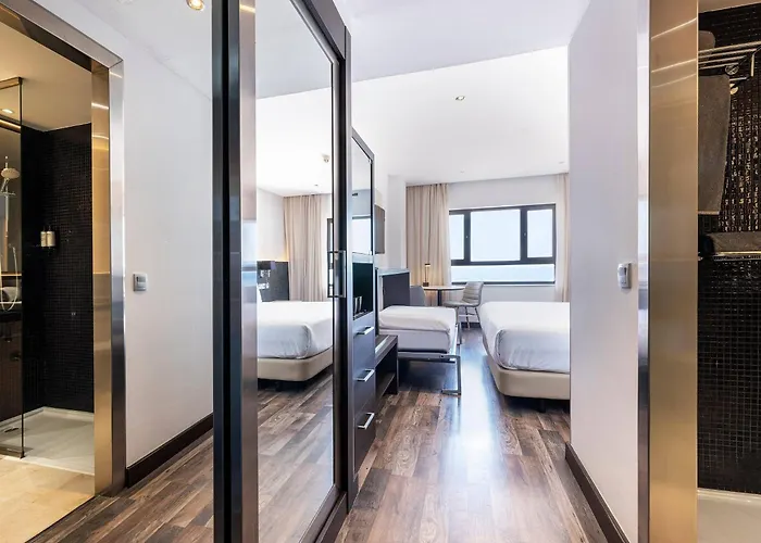 Paseo Del Mar Affiliated By Melia Cadix