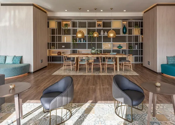 Paseo Del Mar Affiliated By Melia 加的斯