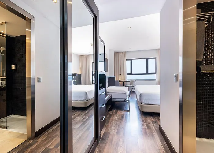 Paseo Del Mar Affiliated By Melia 酒店 4*