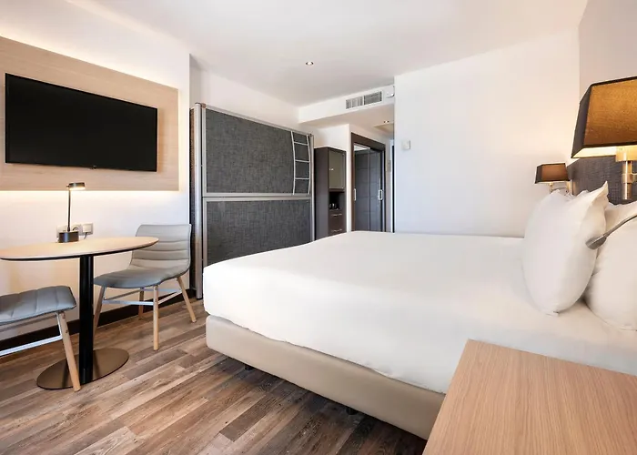 Paseo Del Mar Affiliated By Melia 酒店 4*
