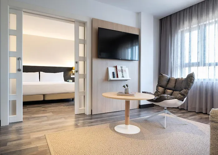 Paseo Del Mar Affiliated By Melia 4* 加的斯