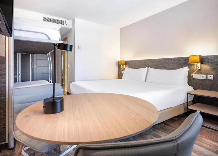 Paseo Del Mar Affiliated By Melia 4* 加的斯