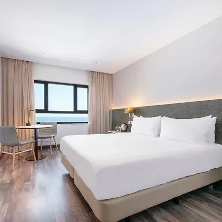 Paseo Del Mar, Affiliated By Meliá